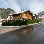 Dorfchalet Σαλέ *