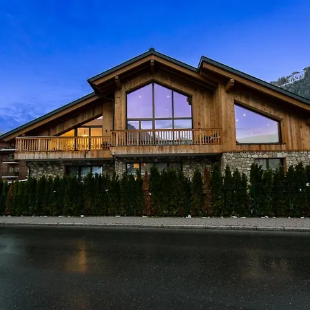 Dorfchalet 그로살