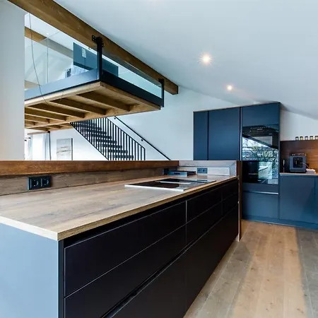 Dorfchalet Luxus-wellness-chalet Im Skigebiet 格罗萨尔