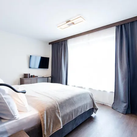 木屋 Dorfchalet Luxus-wellness-chalet Im Skigebiet