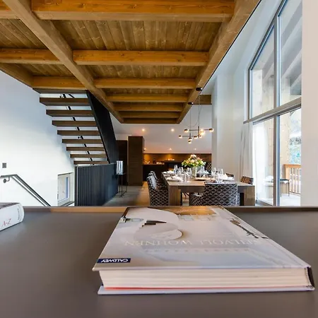 Dorfchalet Luxus-wellness-chalet Im Skigebiet * 格罗萨尔