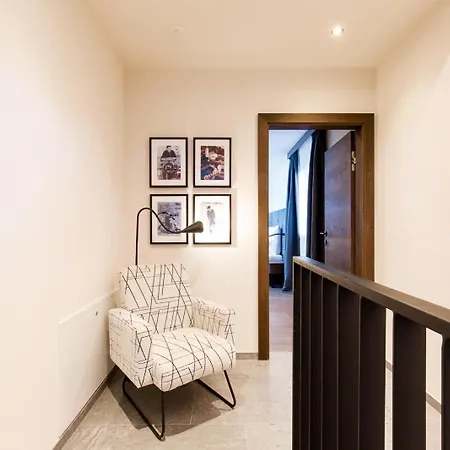 Dorfchalet Luxus-wellness-chalet Im Skigebiet 木屋 *